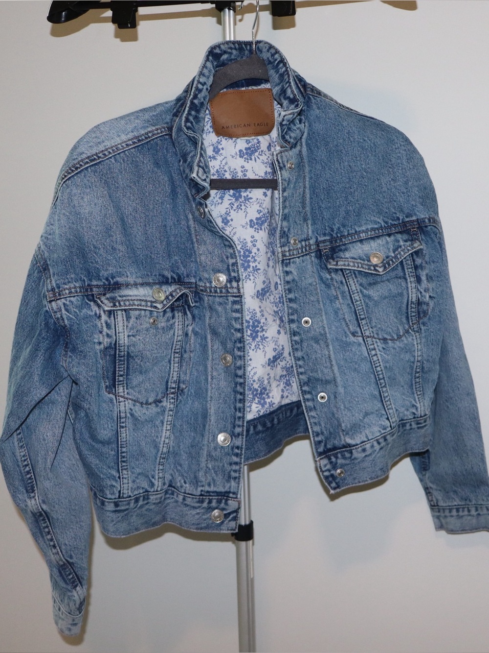 American Eagle Outfitters Light Blue Washed Denim Jacket